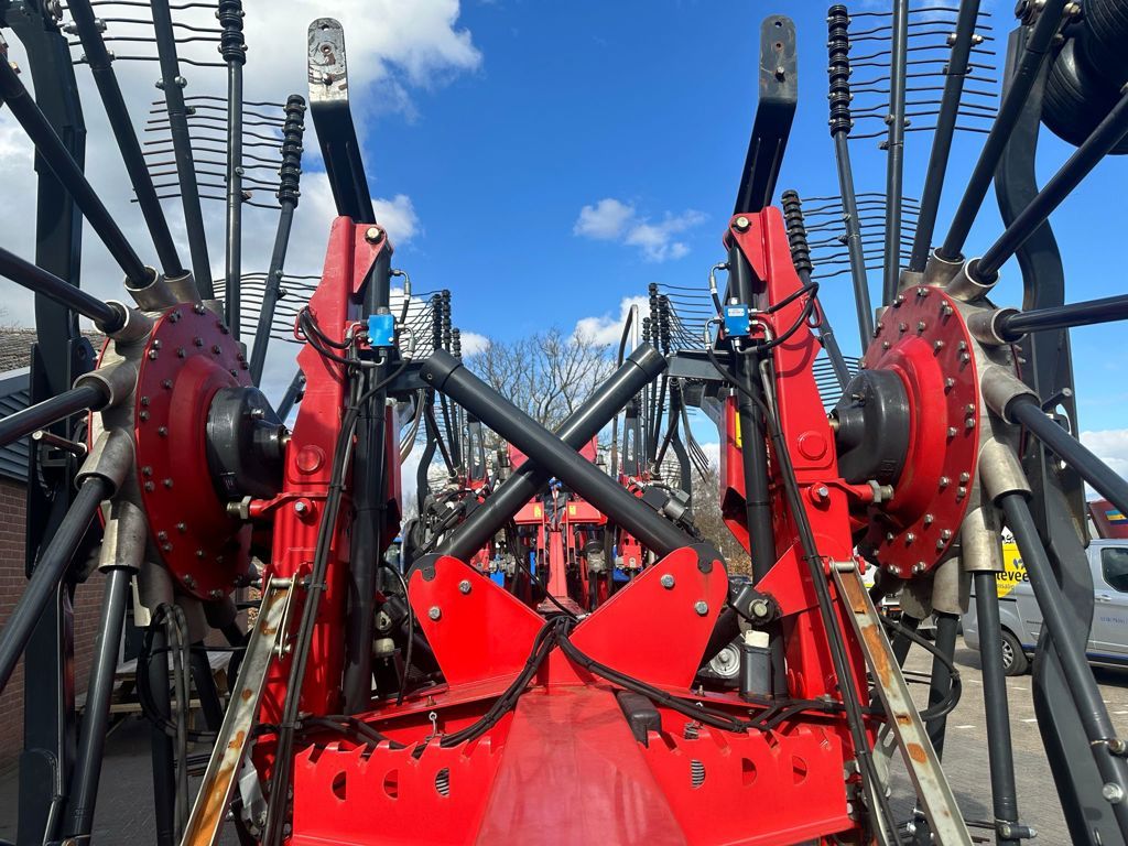 Vicon Andex 1505 4 rotor hark