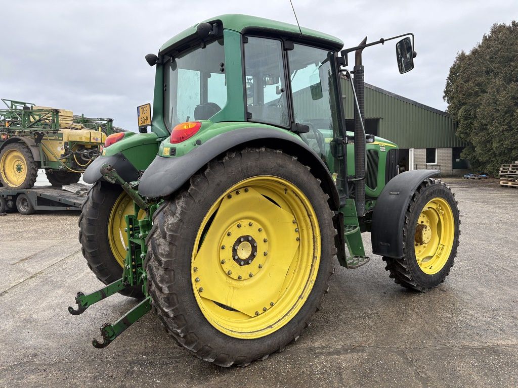 John Deere 6120 premium