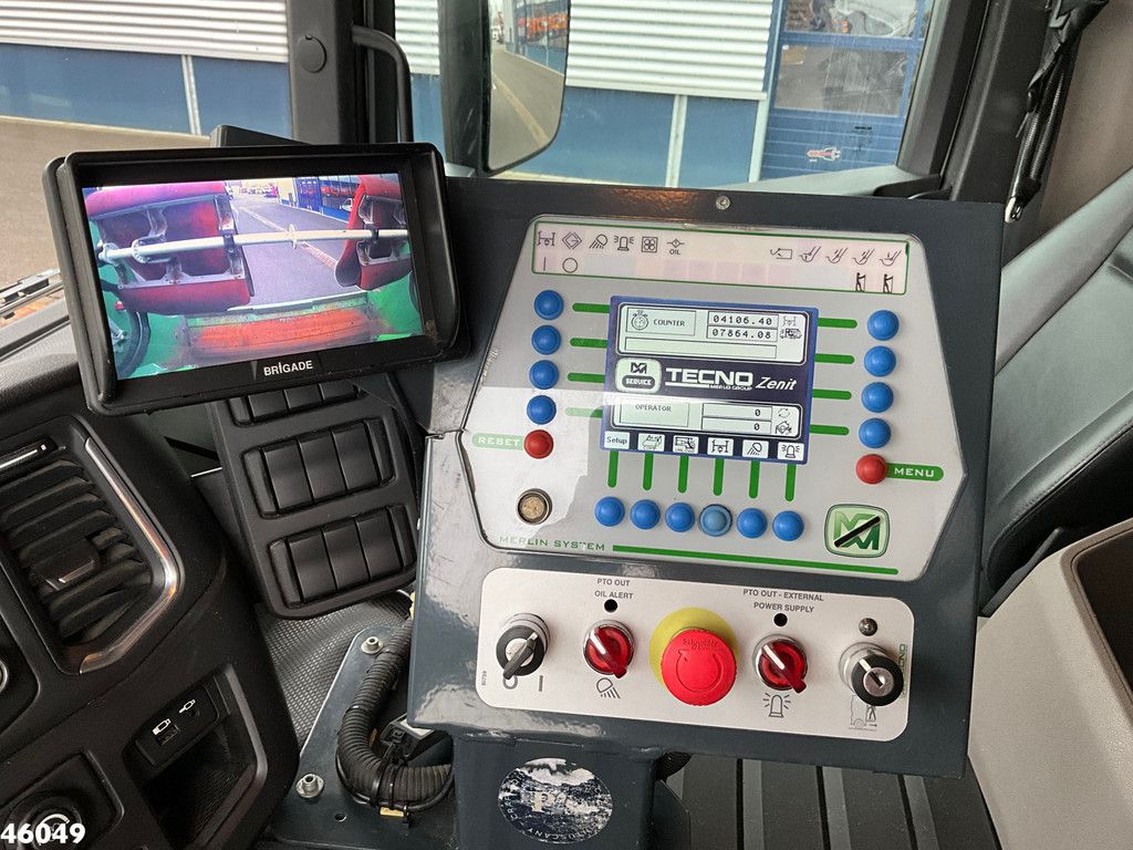 Scania P 320 Euro 6 Garbage truck 25m³ Just 134.168 km!