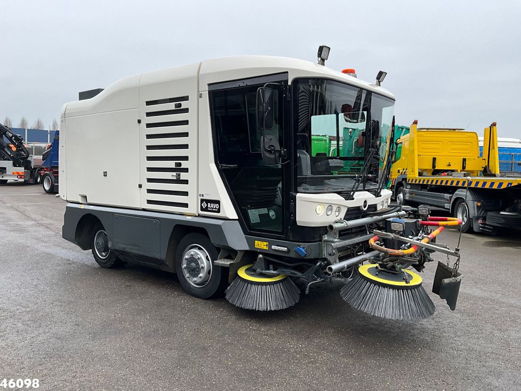 Ravo 540 CD Euro 6 with 3-rd brush