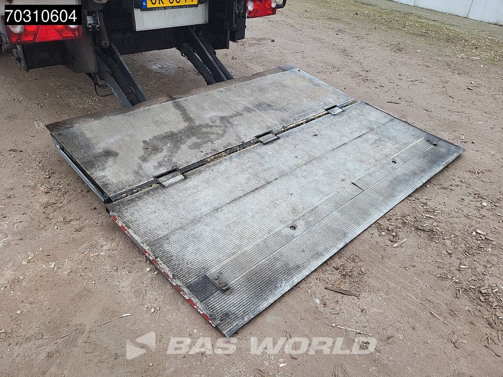 Schmitz SKO24 2xLifting Axle Doppelstock FlowerWidth Tailgate