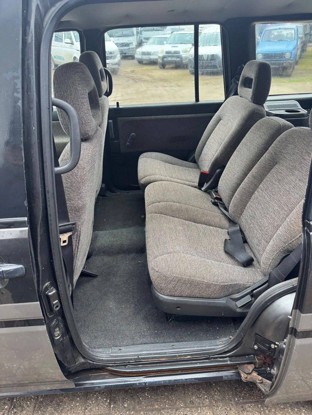 Nissan Prairie **7 SEATS-DUTCH CAR**