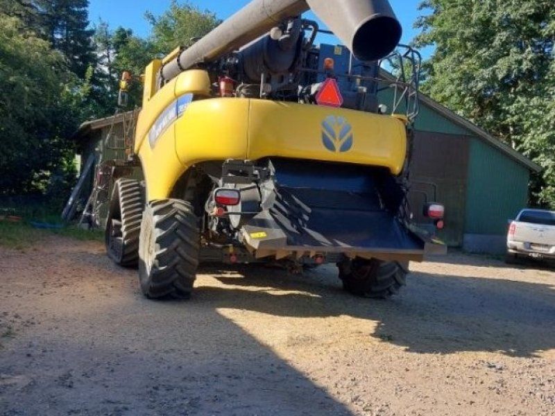 New Holland CR 8.90 SLH
