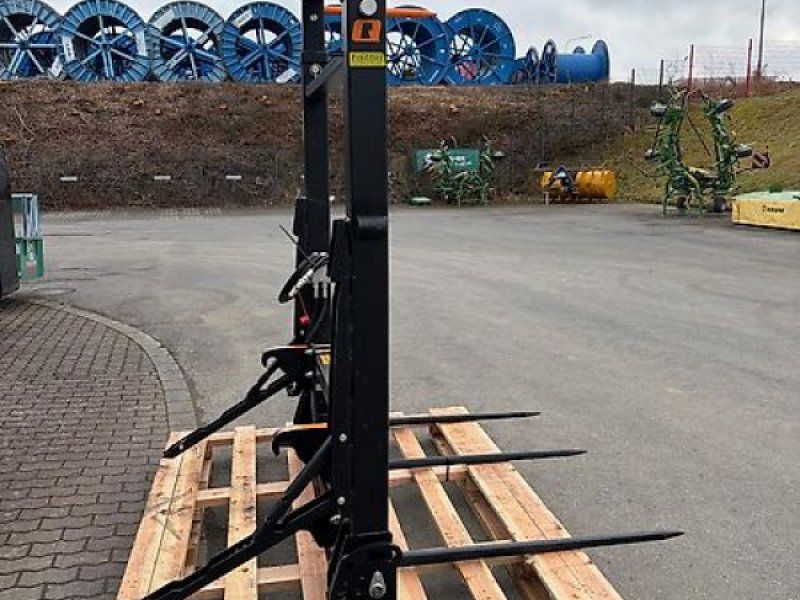 Alö Ballengabel XL+ 200, hydraulische Zinkenverstellung