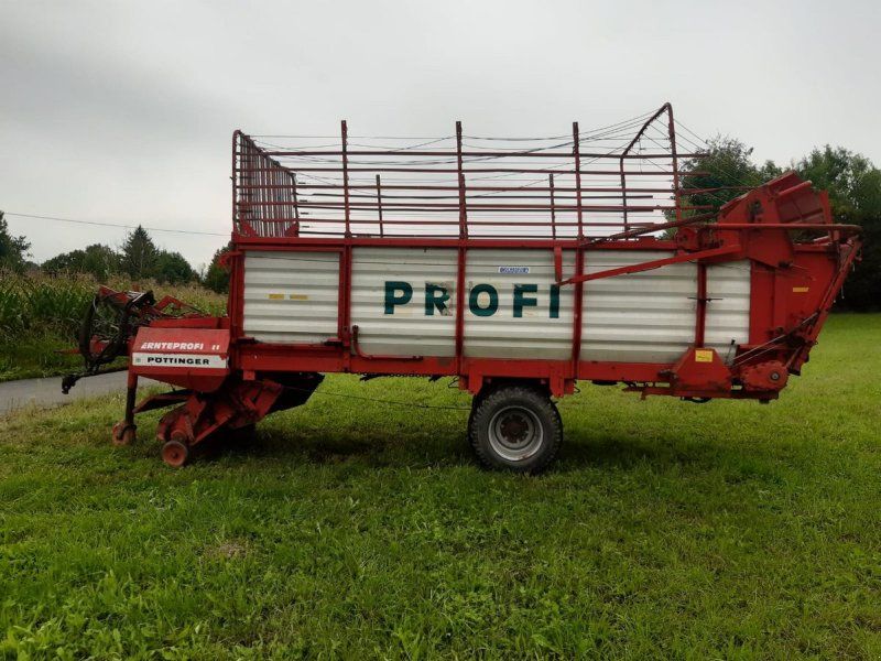 Pöttinger Ernteprofi 2