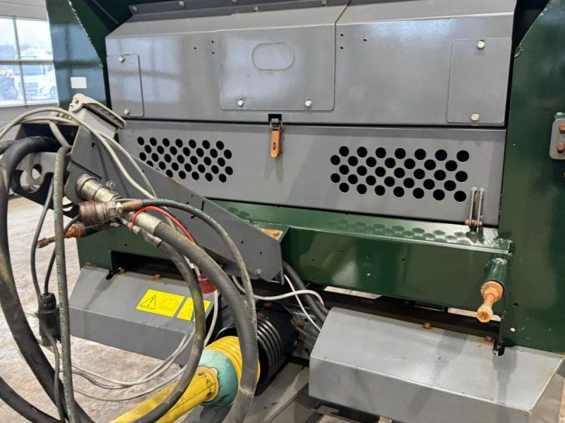 Streumaster KW 121 TB