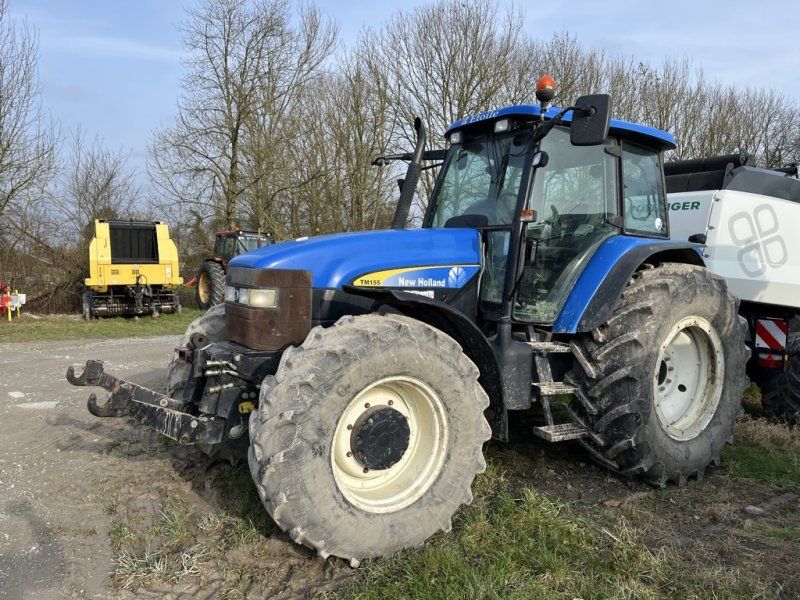 New Holland TM155