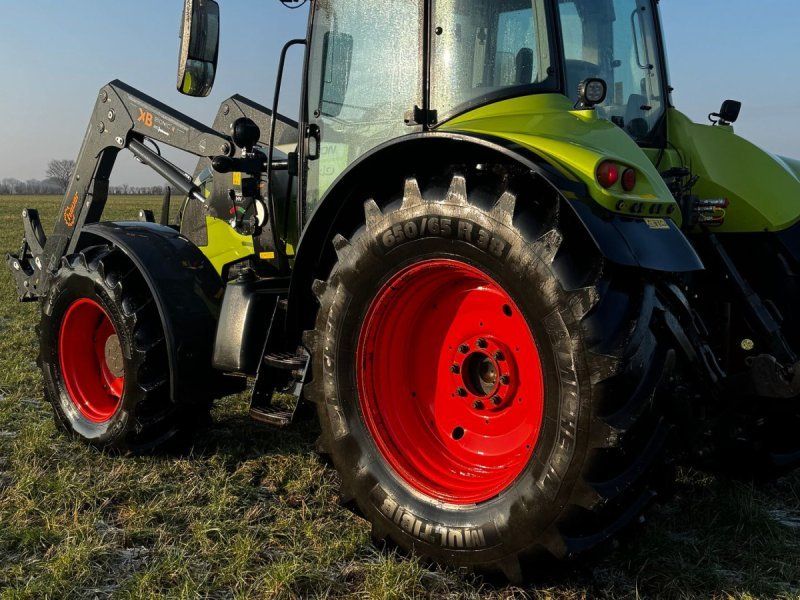 Claas ARION 640 CEBIS