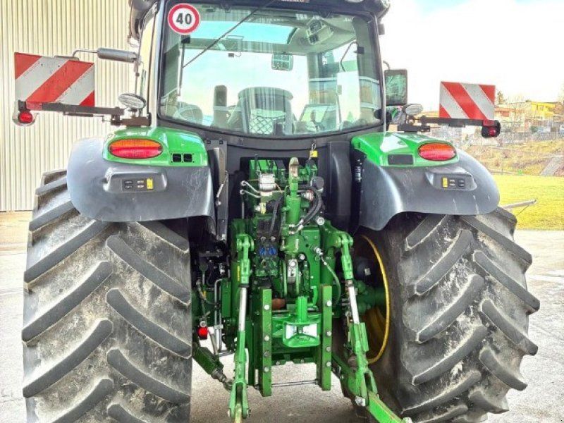 John Deere 6130R