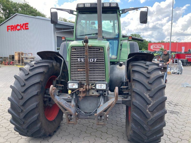Fendt Favorit 818