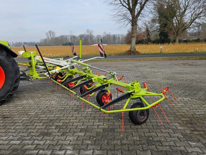 Claas Volto 900