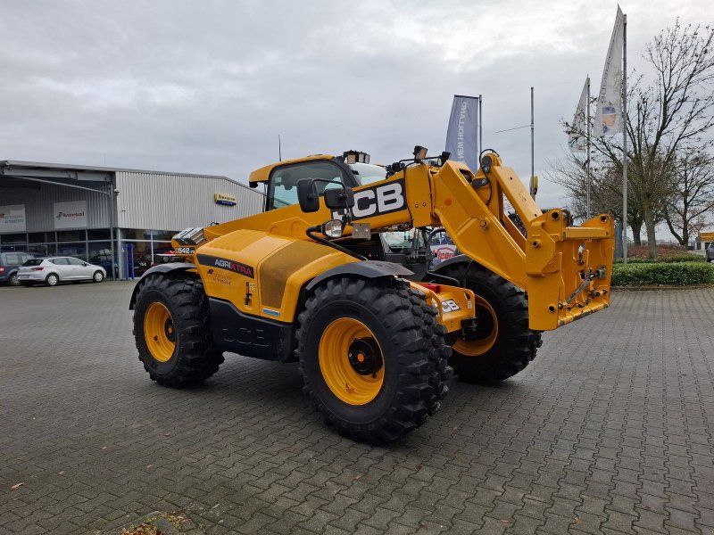 JCB 542-70 Agri Xtra DualTev VT
