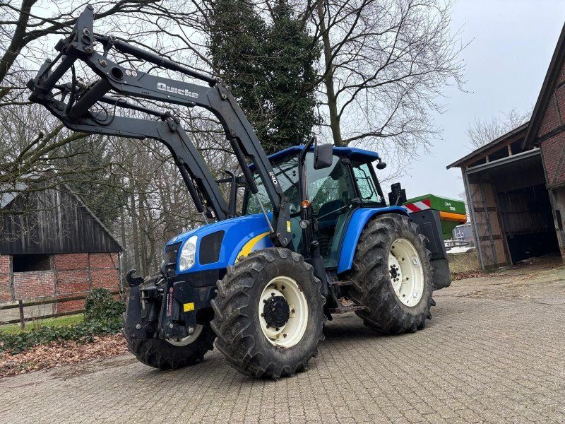 New Holland T5050