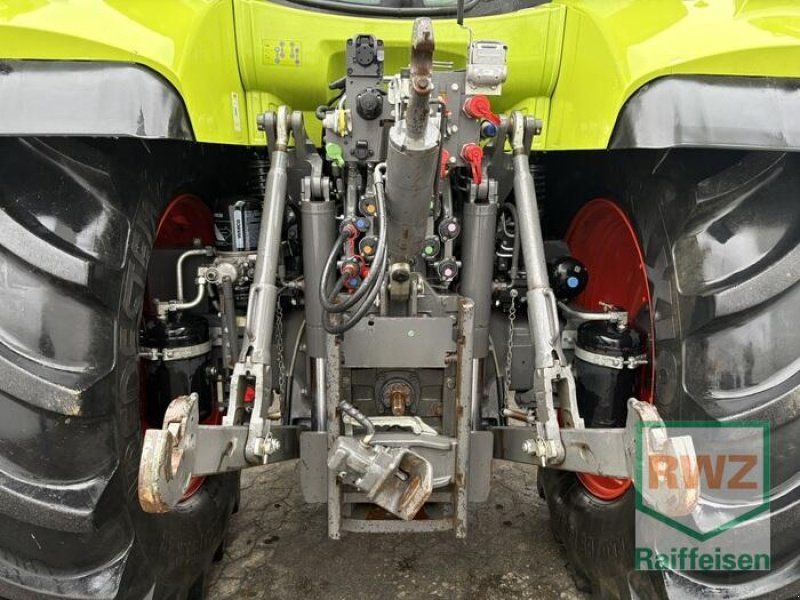 Claas Arion 550 CMATIC