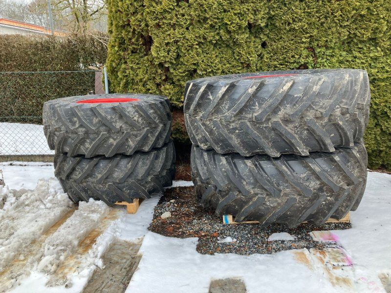 Trelleborg 540/65 R28 + 650/65 R38