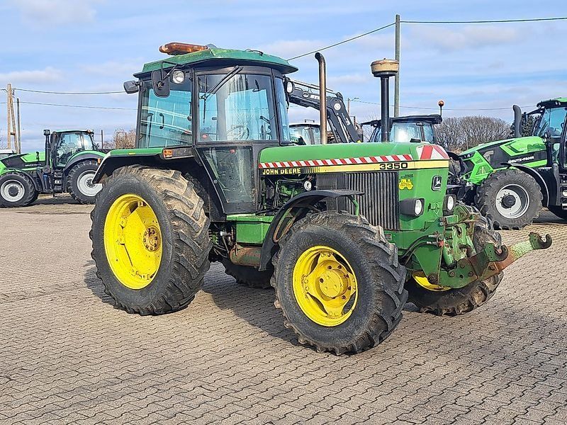 John Deere 3350 SG2