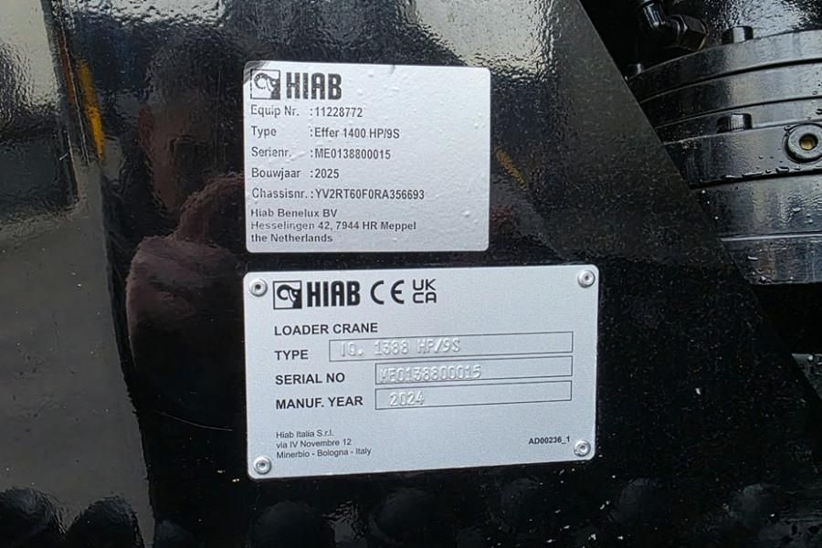 Volvo FH540 WITH HIAB 140TM CRANE Dutch Registrati