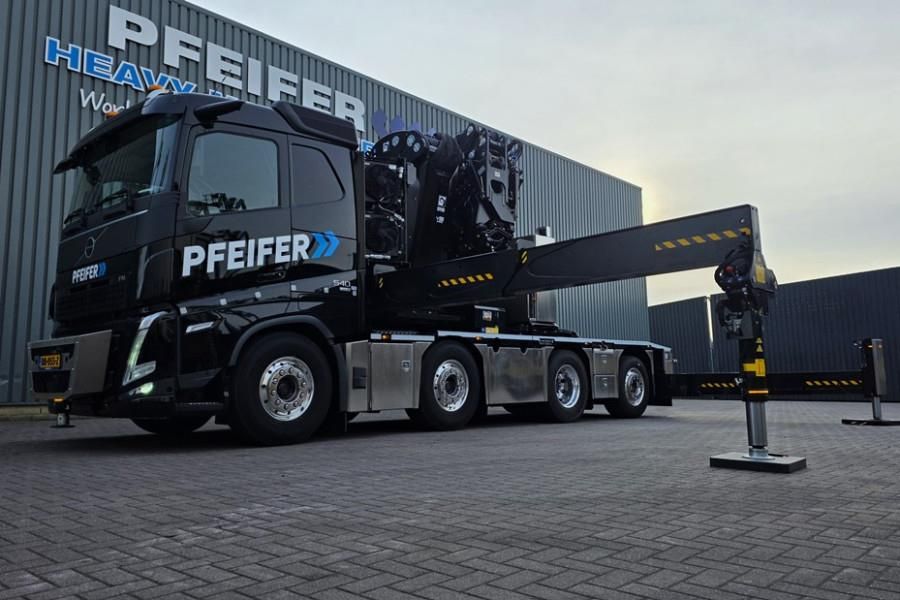 Volvo FH540 WITH HIAB 140TM CRANE Dutch Registrati