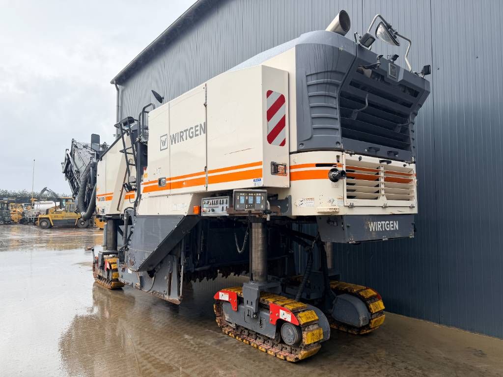 Wirtgen W200i
