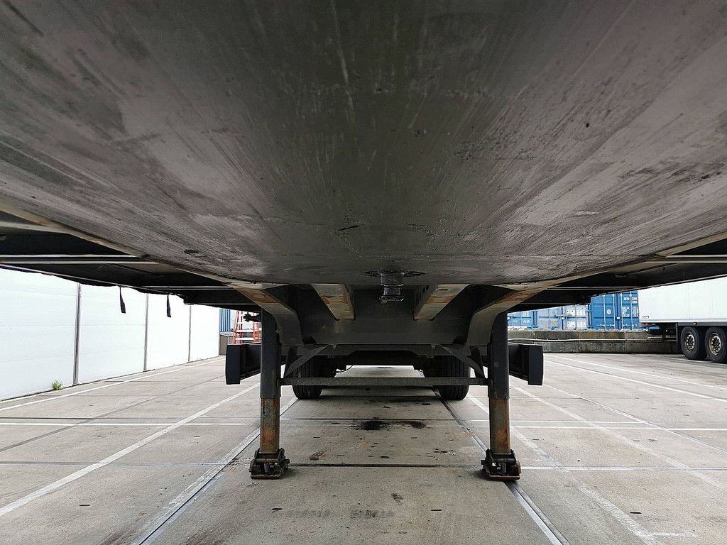 KRONE SDP 02 bär 2 tons taillift