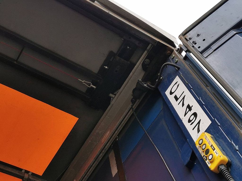 KRONE SDP 02 bär 2 tons taillift