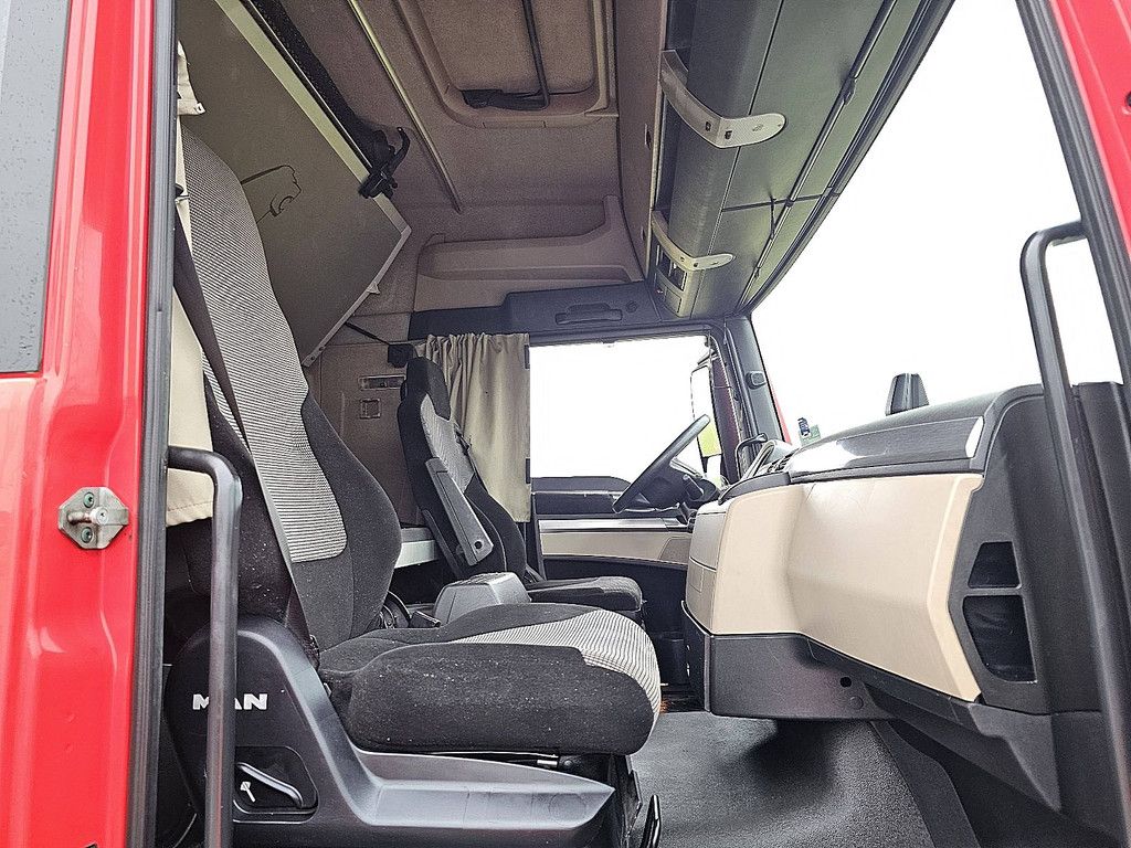 M.A.N. 18.500 TGX xlx skirts retarder