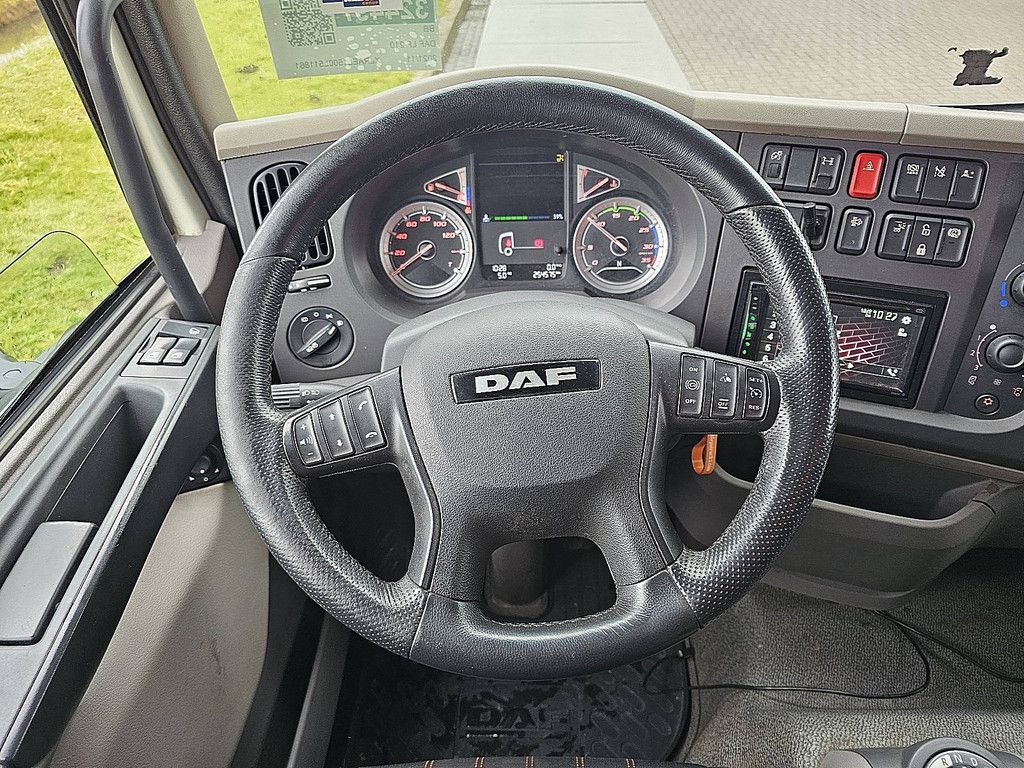 DAF LF 210