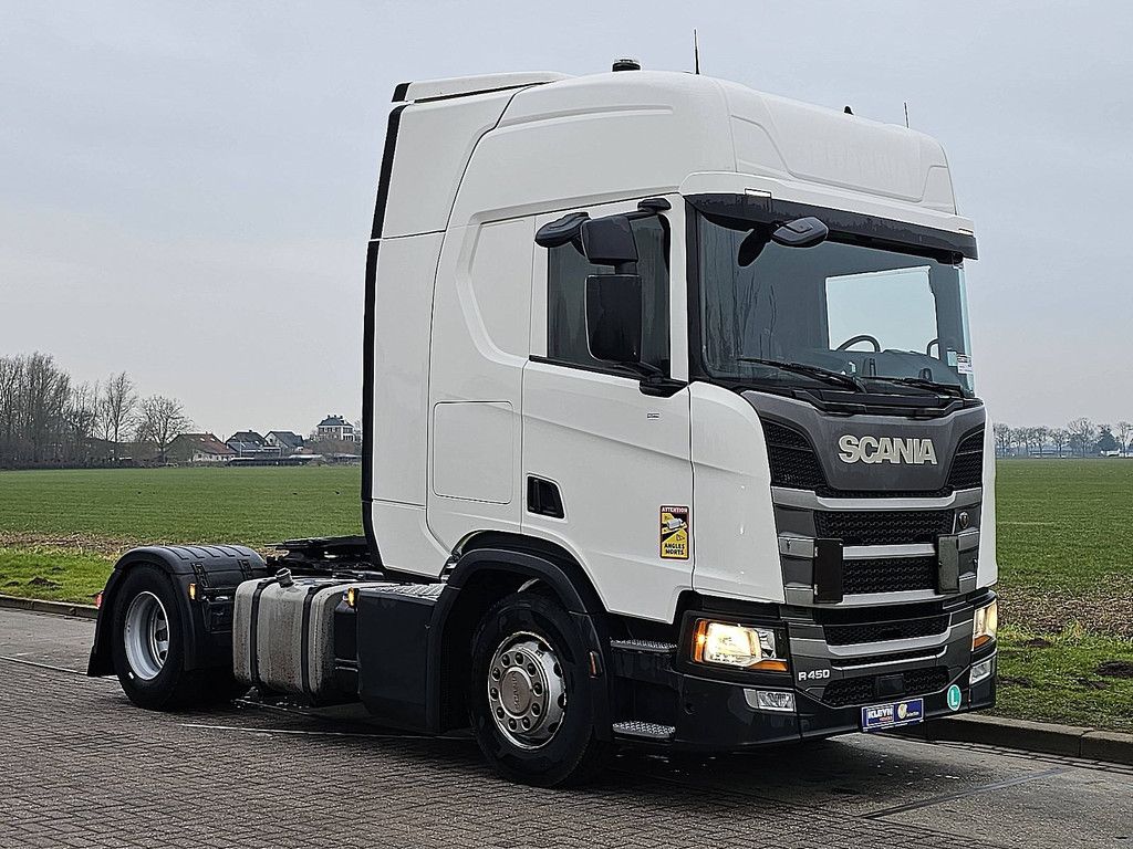 SCANIA R450