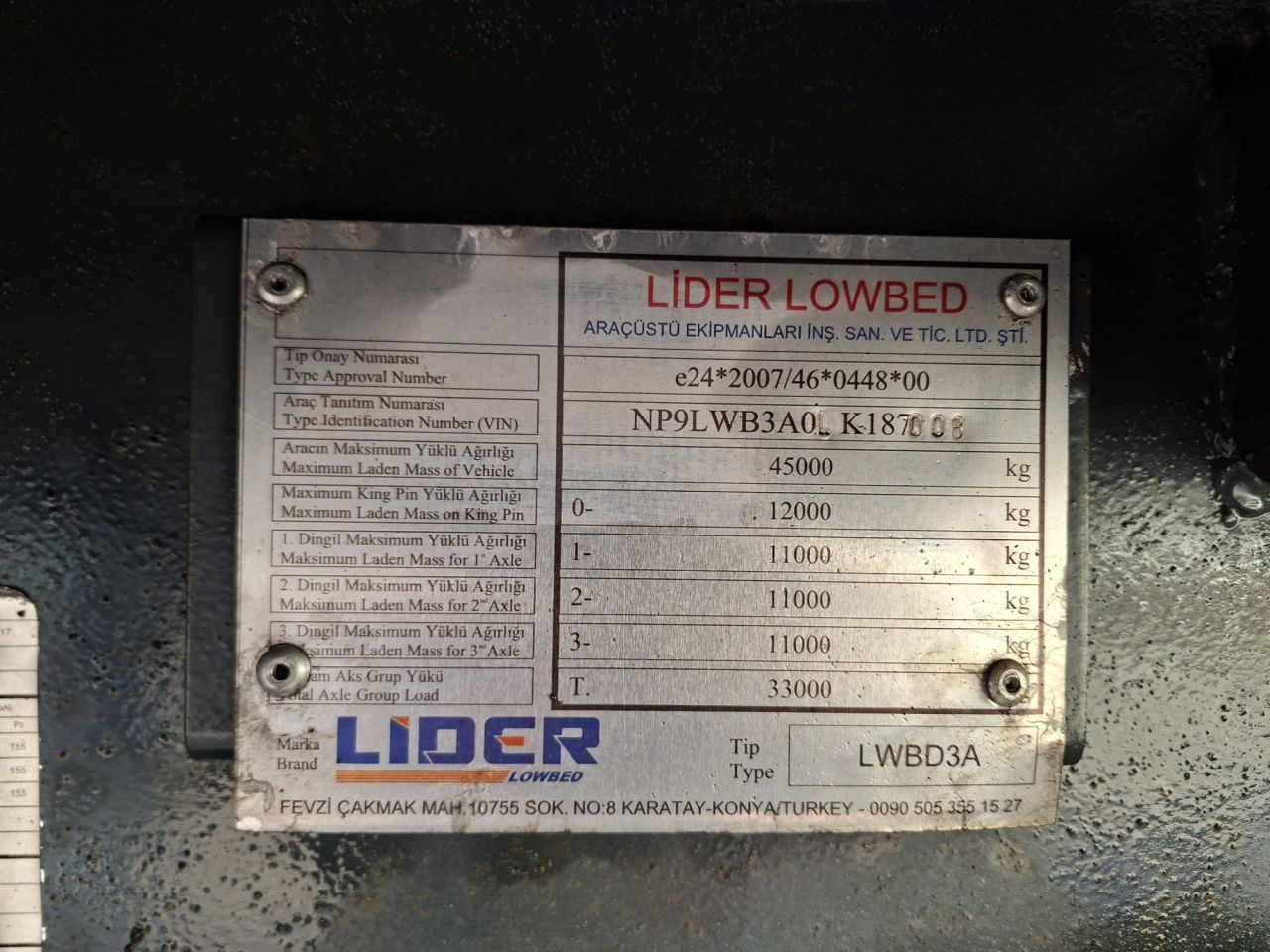 Oplegger / trailer, 3-as, gebruikt, met APK met oprijplaten