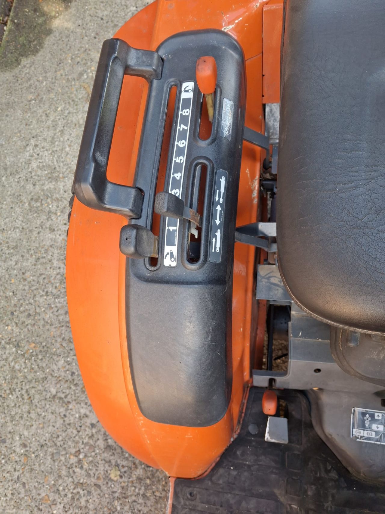 Kubota tractor B2110