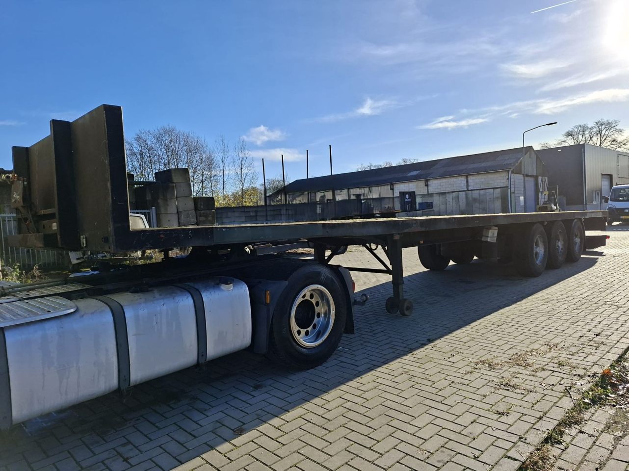 Oplegger / trailer, 3-as, gebruikt, met APK