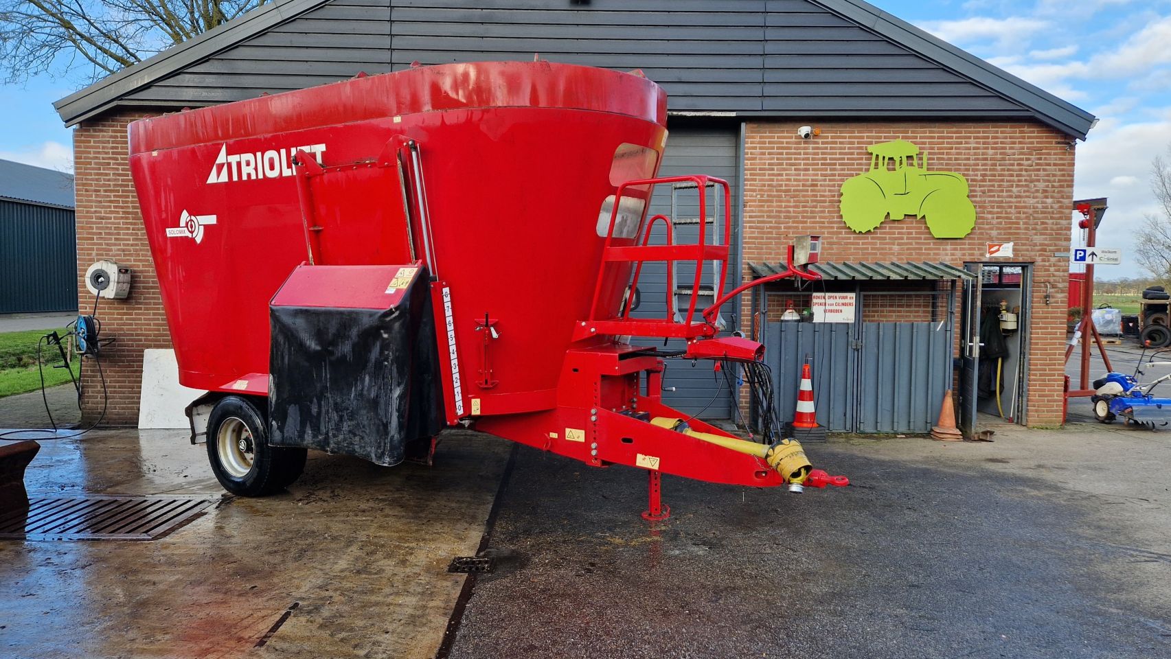 Trioliet Solomix ZK 2-2000 / 2400 met opzetrand