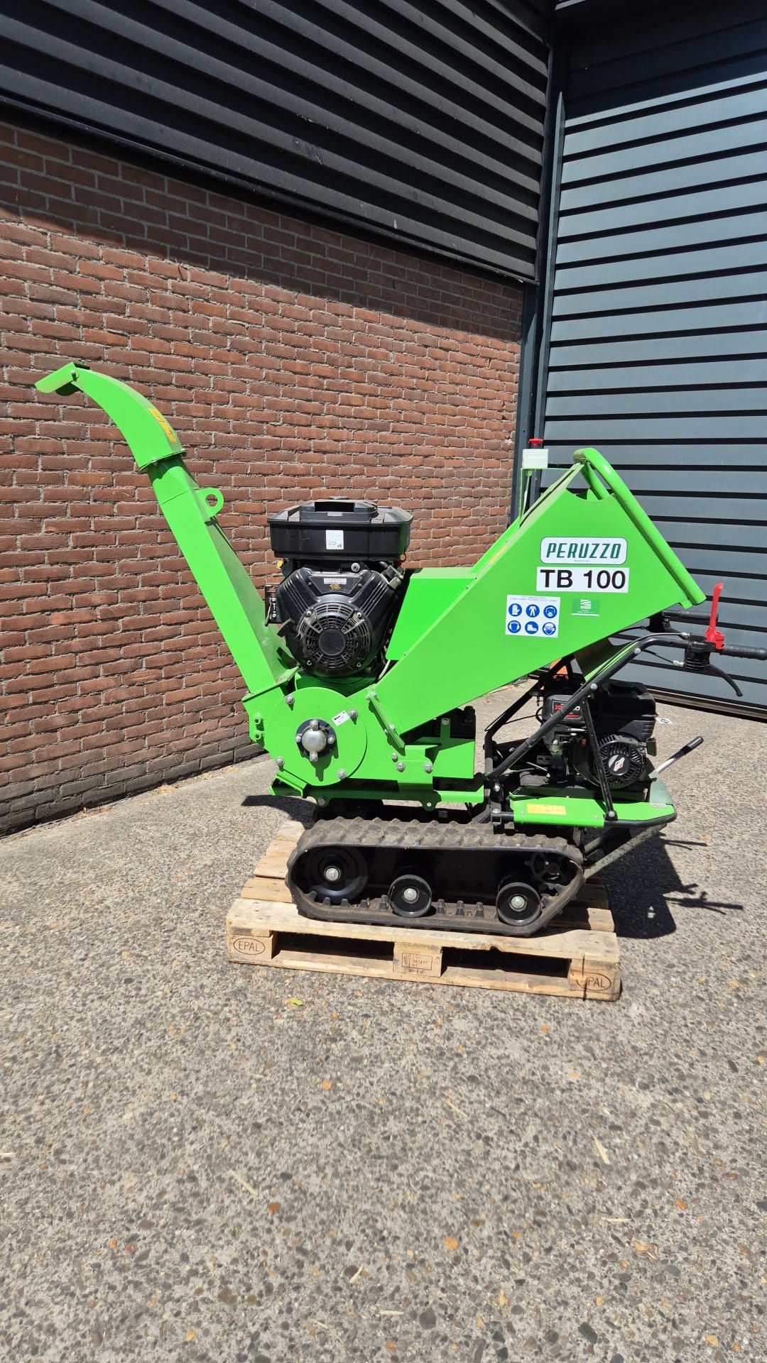 Peruzzo houtversnipperaar/rupsversnipperaar TB100