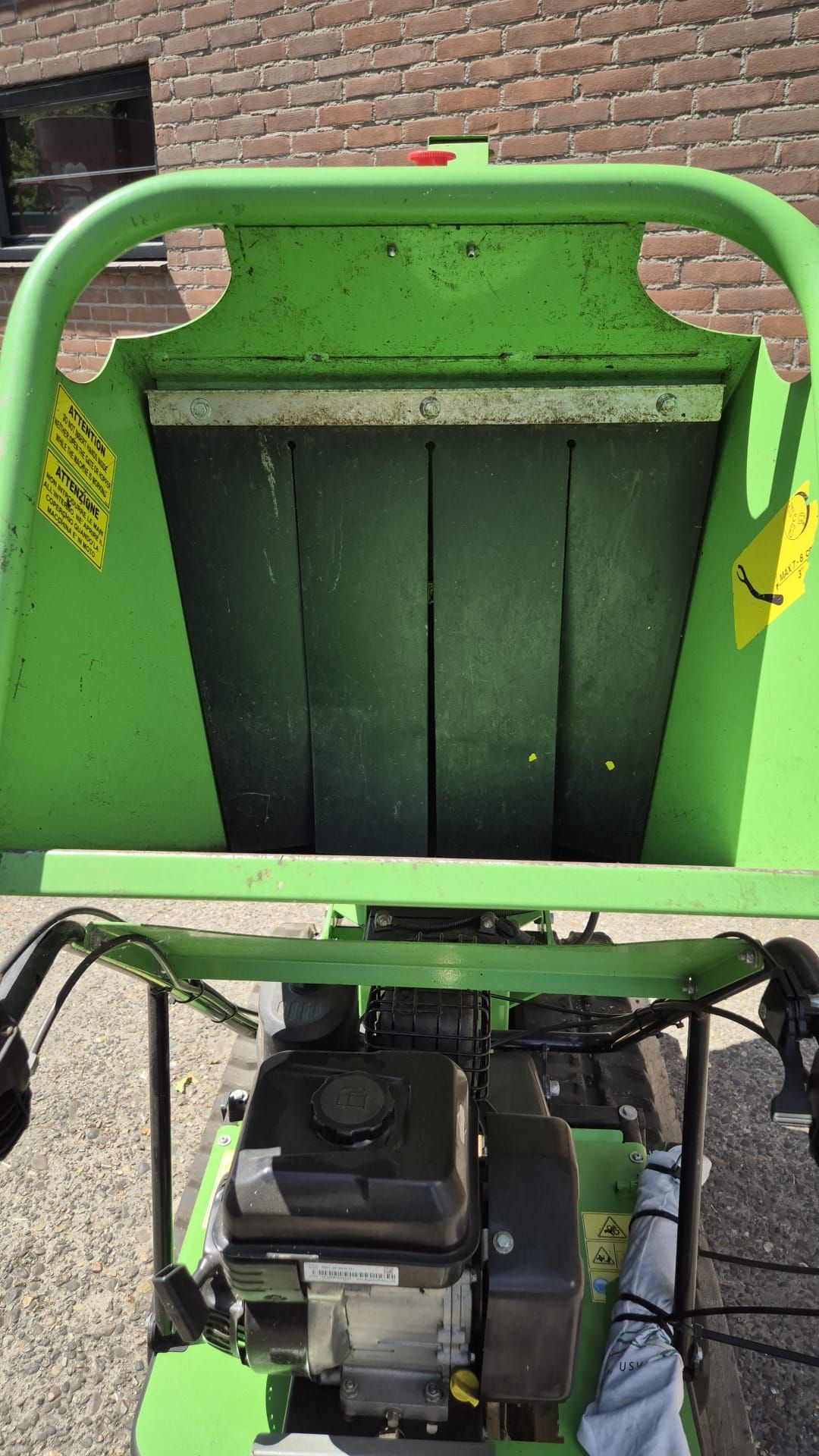 Peruzzo houtversnipperaar/rupsversnipperaar TB100