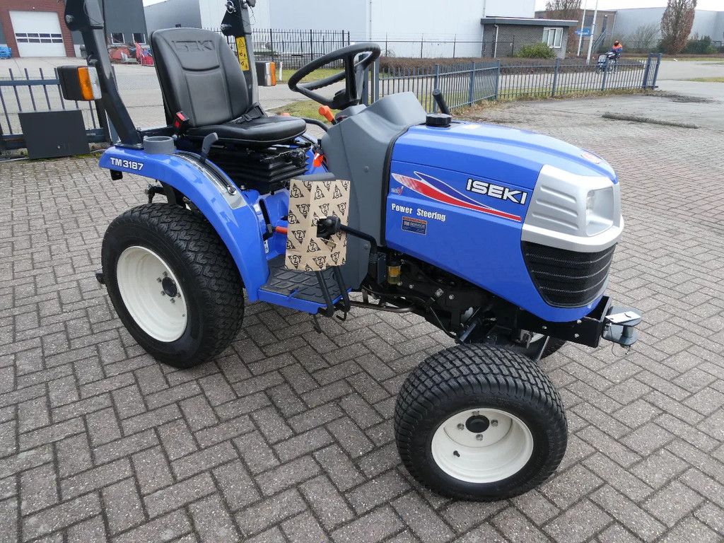 Iseki TM3187 4wd / 0037 Draaiuren / Stuurbekrachtiging