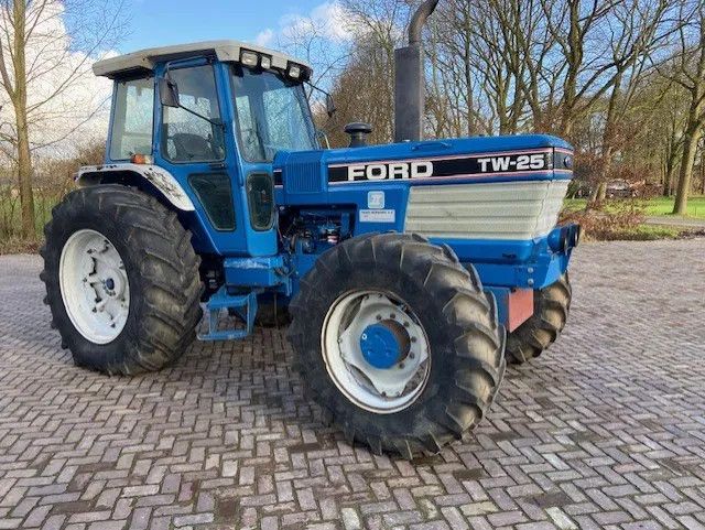 Ford tw25 tw25