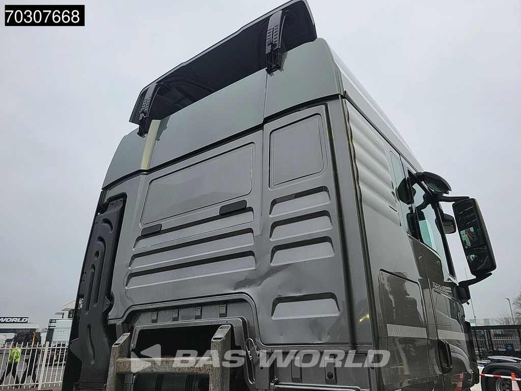 MAN TGX TGX 26.500 6X2 BDF Full Air suspension Lift-Axle 2000kg Ladebordwand Automatic Euro 6