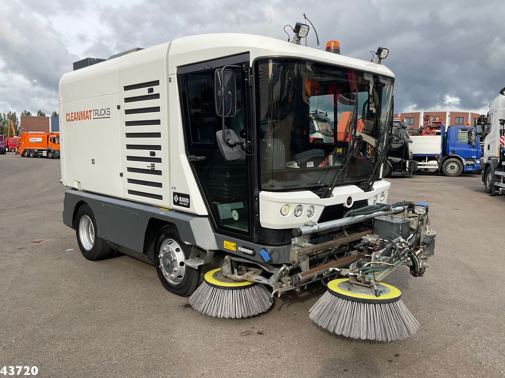 Ravo 540 STH Euro 6 with 3-rd brush