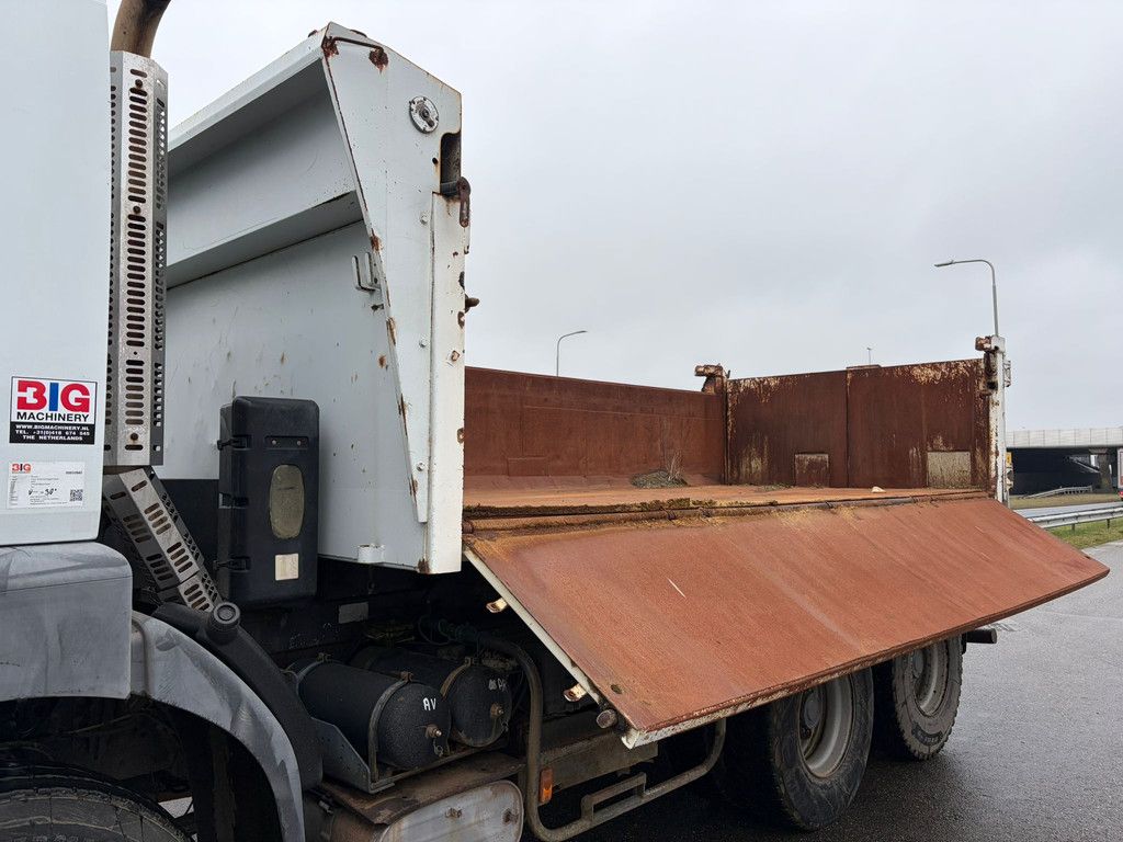 Renault Kerax 420dCI 6x4 Kipper benne