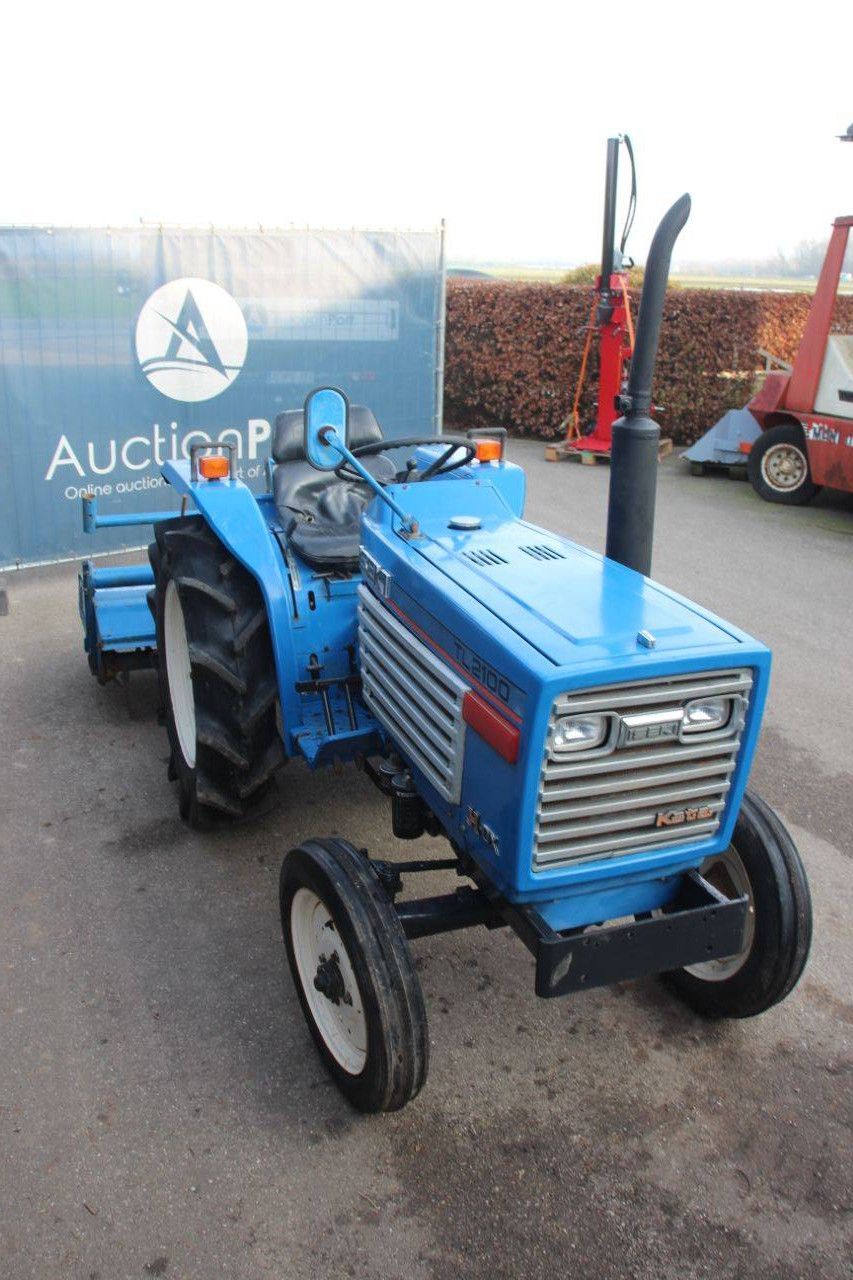 Mini tractor Iseki TL2100 with cultivator