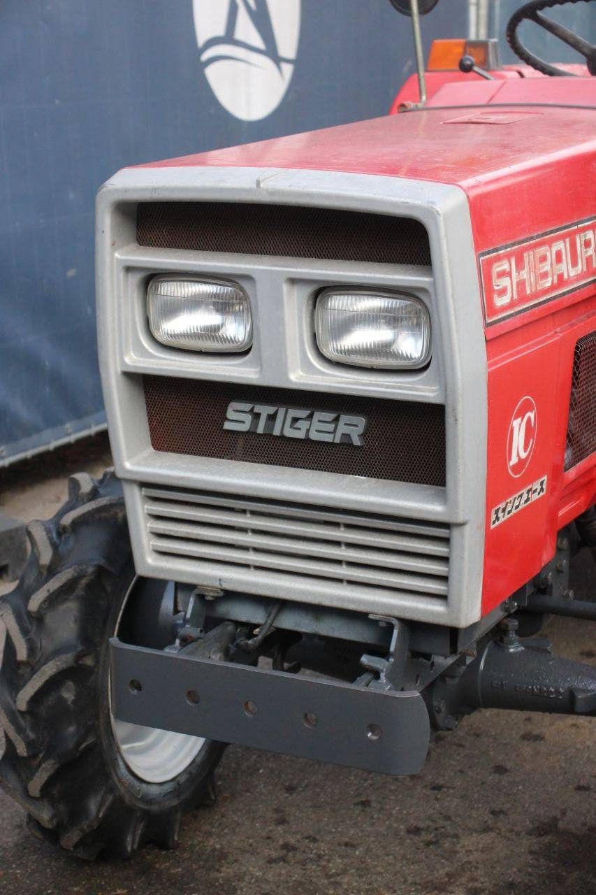 Kleintraktor Shibaura SD1843 Diesel mit Grubber