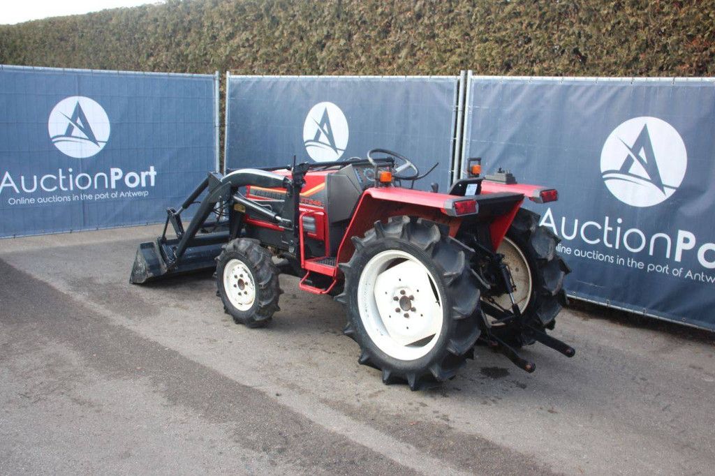 Yanmar FF245 Diesel-Kleintraktor mit Frontlader
