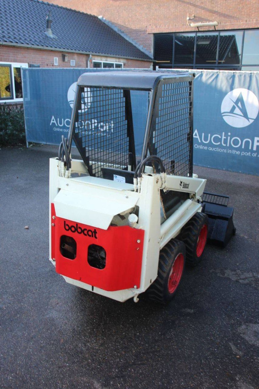 Schranklader Bobcat 310 Diesel
