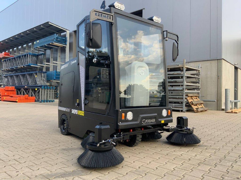 Kremer KRS100 Electric Sweeper 1200W 2025 New