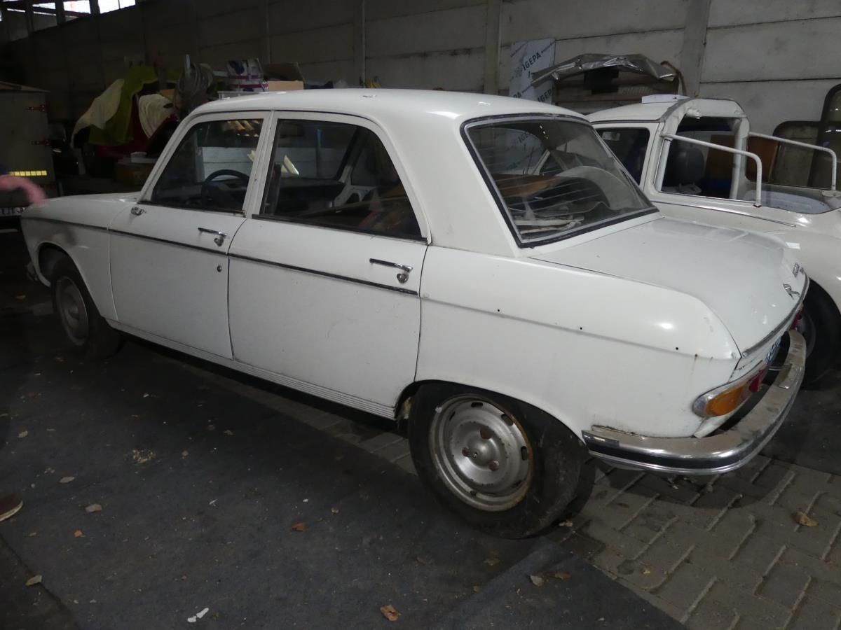 Peugeot 204