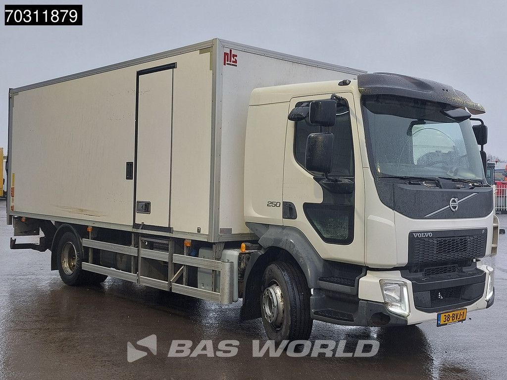 Volvo FL FL 250 4X2 NL-truck APK 6-Cylinder 2tons Ladebordwand 2 side doors Automatic