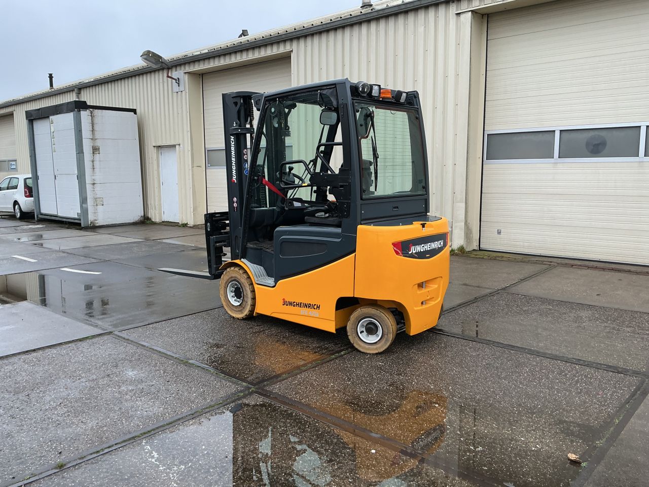 Jungheinrich EFG 425 k bouwjaar 2015 in zeer nette staat