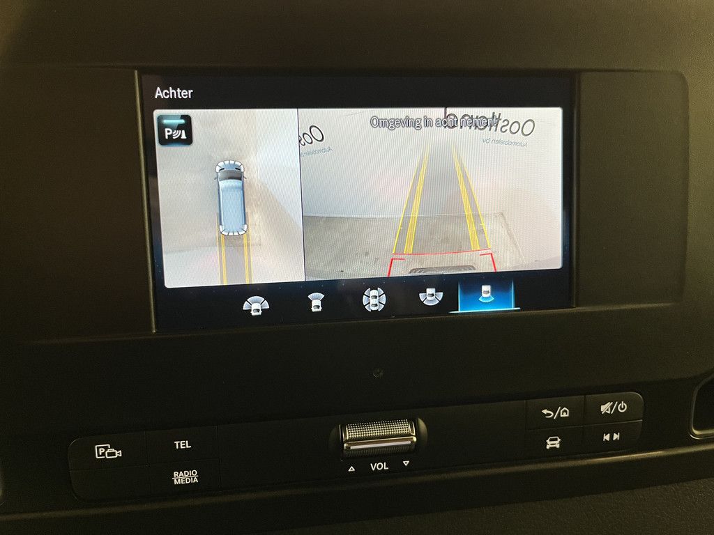 Mercedes-Benz Sprinter 317 CDI L4H2 RWD Automaat / Luchtvering / Euro 6 / Airco / Camera 360 / CarPlay / MBUX / 3-Zits / 10.750 KM !!