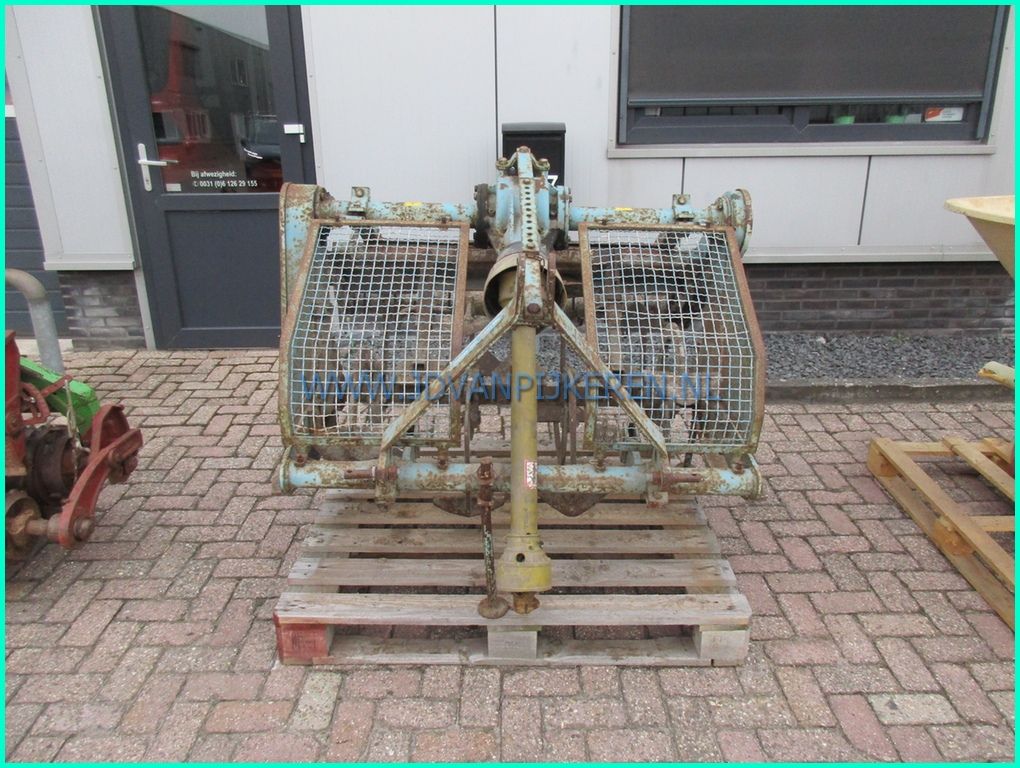 Imants ploeg + Brillion zaaimachine + kunstmeststrooier