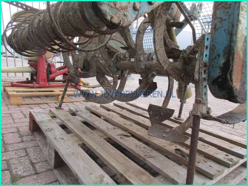 Imants ploeg + Brillion zaaimachine + kunstmeststrooier